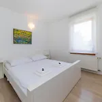 Apartment Vallis Rabiosa By Adex Travel Zadar