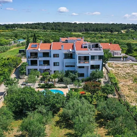 Vallis Rabiosa By Adex Travel * Задар