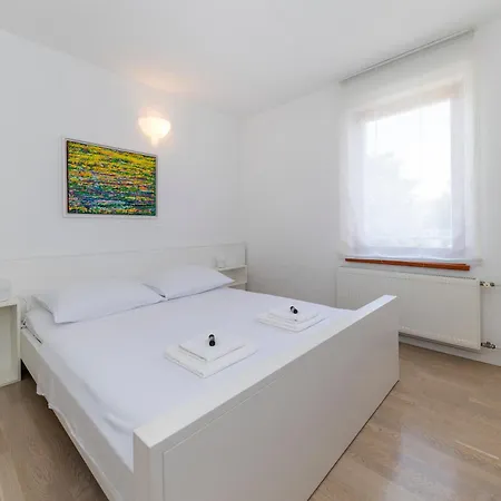 Apartment Vallis Rabiosa Zadar